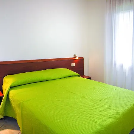 Azzurro Lägenhet Bibione