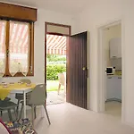 Azzurro Апартаменты *