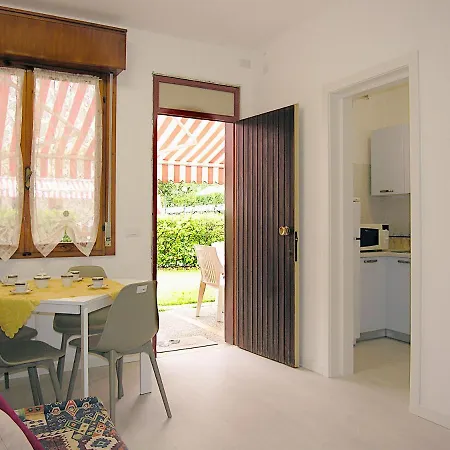 Azzurro Apartment *