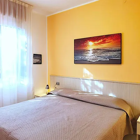 Azzurro Apartament *